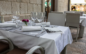 Hotel Platani Trebinje Restoran Platani u Trebinju